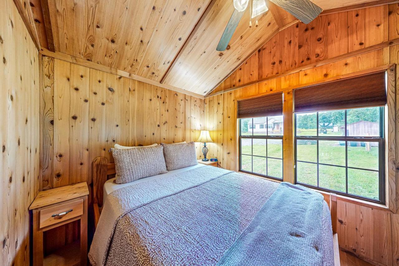 Seneca Lake Serenity Hector Экстерьер фото