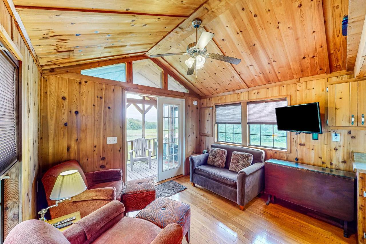 Seneca Lake Serenity Hector Экстерьер фото